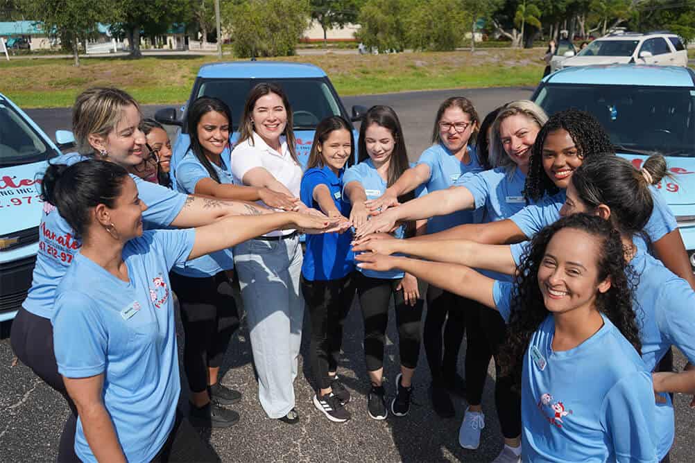 Manatee Ladies professional cleaning service in Bradenton FL